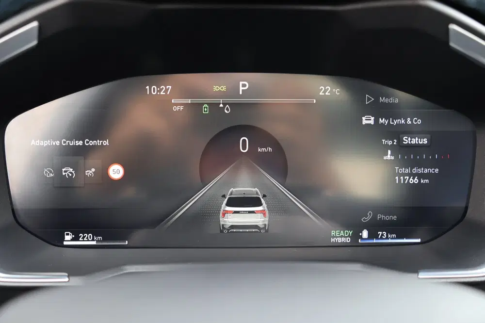 Lynk & Co 01 1.5 PHEV 262PK Zwarte Hemel 360 Camera NAP uit 2025, foto 10