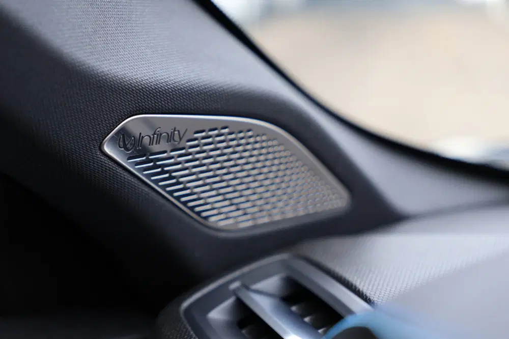 Lynk & Co 01 1.5 PHEV 262PK Zwarte Hemel 360 Camera NAP uit 2025, foto 12