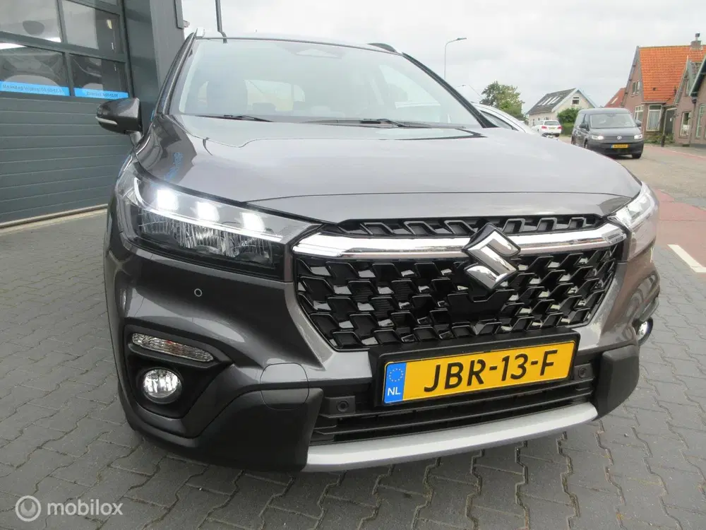 Suzuki S-Cross 1.4 Boosterjet Select Smart Hybrid 9500km uit 2025, foto 12
