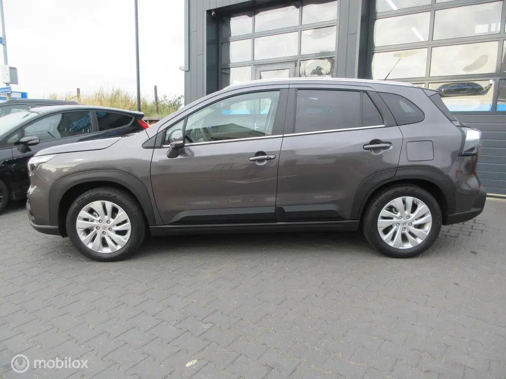 Suzuki S-Cross 1.4 Boosterjet Select Smart Hybrid 9500km uit 2025, foto 5