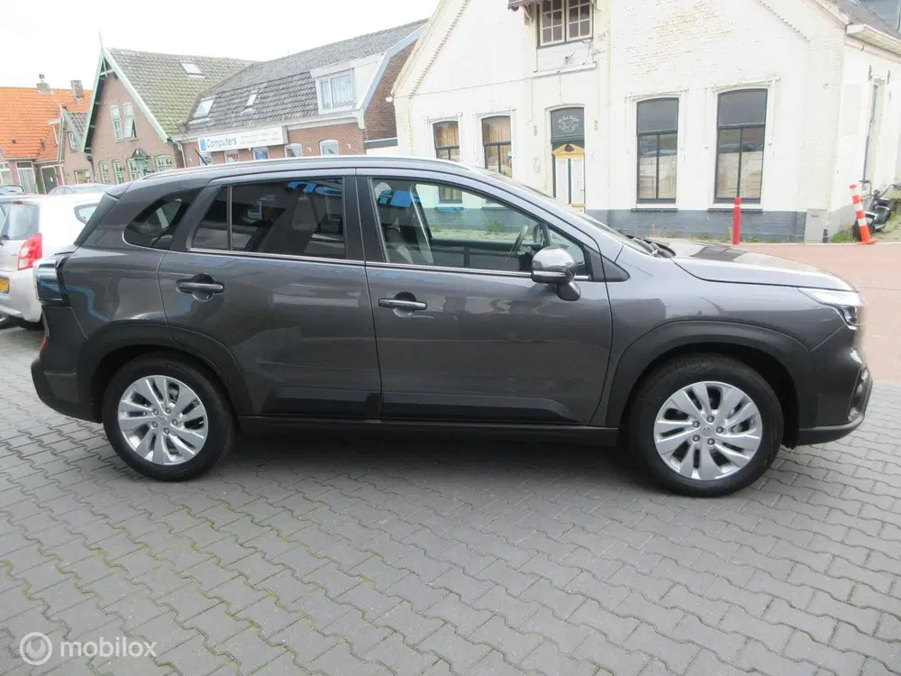 Suzuki S-Cross 1.4 Boosterjet Select Smart Hybrid 9500km uit 2025, foto 7