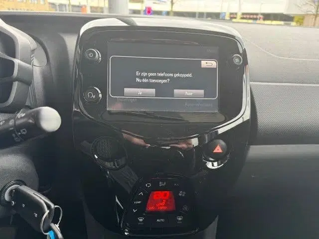 Citroën C1 1.0 VTi SHINE 5-DRS. TWO TONE (LUXE UITVOE uit 2019, foto 14