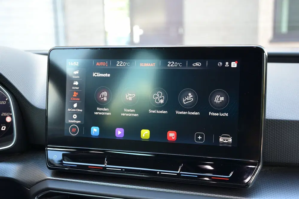 SEAT Leon 1.0 eTSI Style Automaat uit 2024, foto 11
