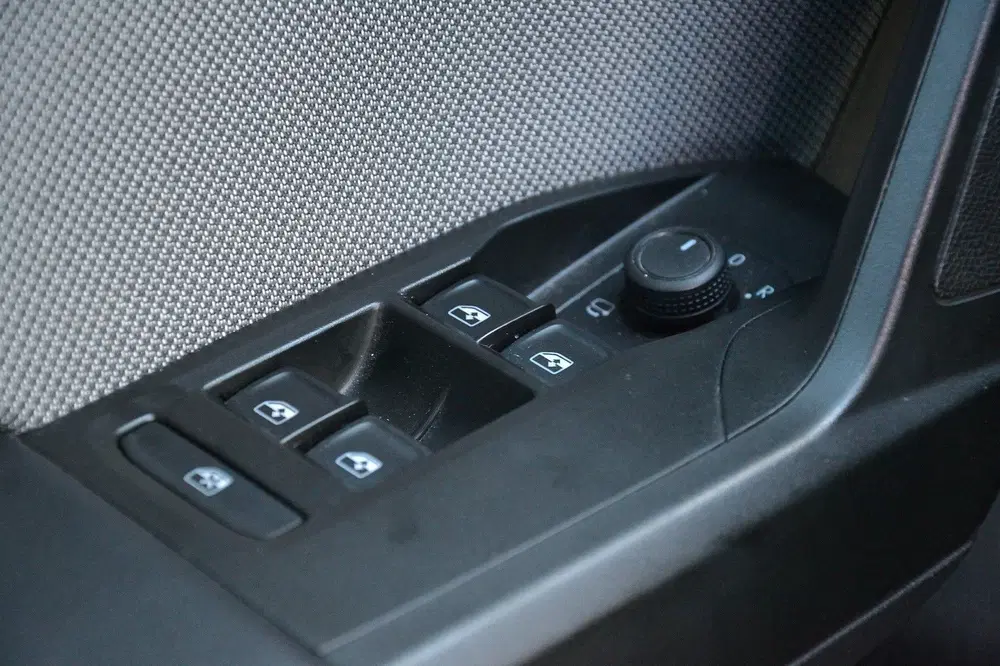 SEAT Leon 1.0 eTSI Style Automaat uit 2024, foto 14