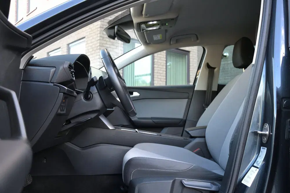 SEAT Leon 1.0 eTSI Style Automaat uit 2024, foto 6