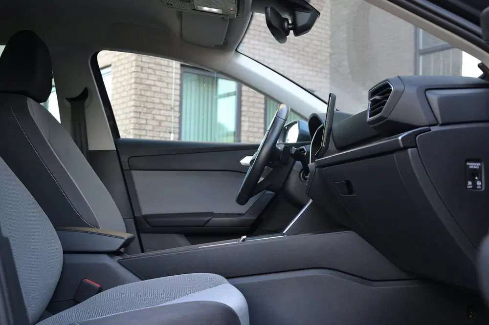 SEAT Leon 1.0 eTSI Style Automaat uit 2024, foto 8