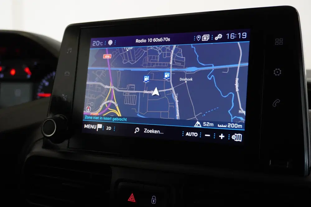 Peugeot Partner 1.2 PureTech 110Pk Benzine uit 2022, foto 14
