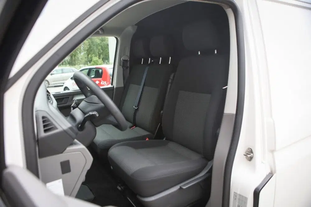 Volkswagen Transporter 2.0 TDI L1H1 uit 2022, foto 9