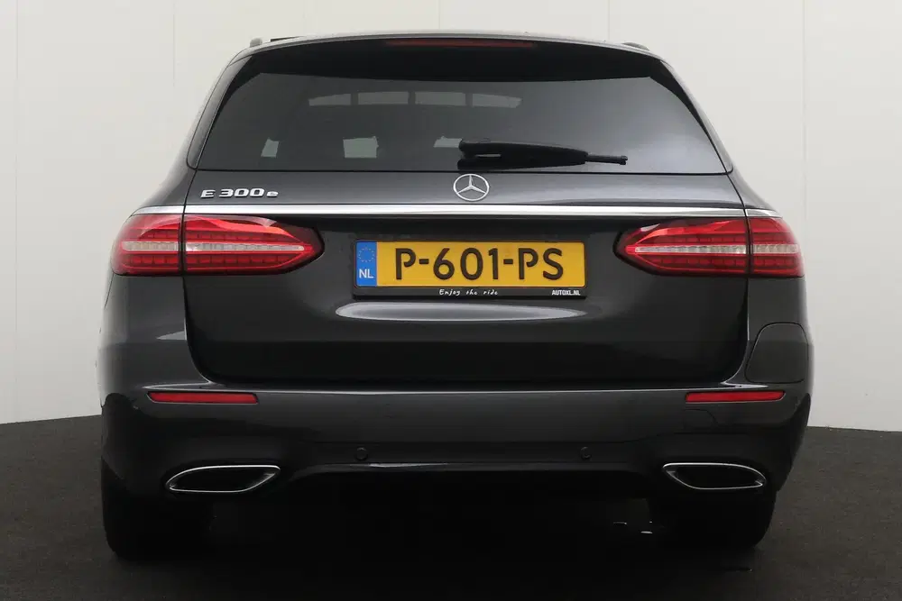 Mercedes-Benz E-Klasse 300 e Business Solution AMG Pa uit 2022, foto 4