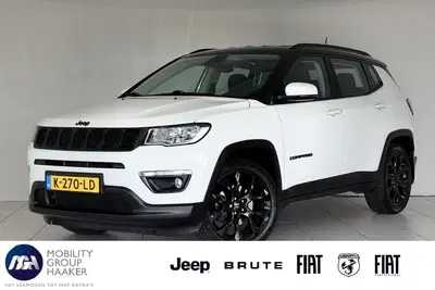 Jeep Compass 1.3T Night Eagle Liberty Edition uit 2021