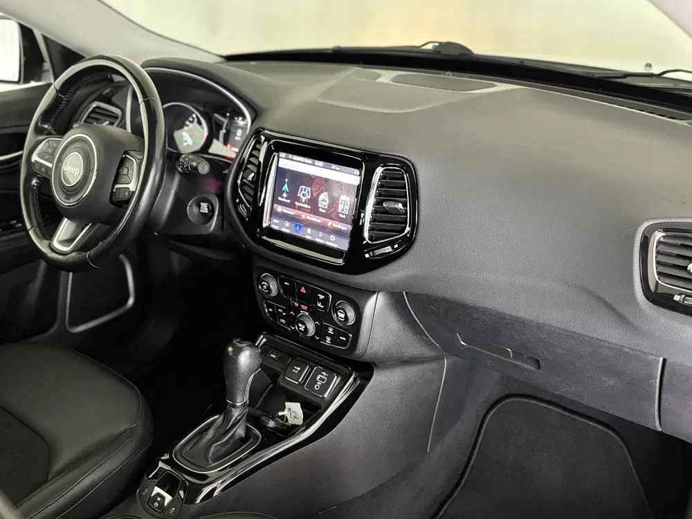 Jeep Compass 1.3T Night Eagle Liberty Edition uit 2021, foto 14