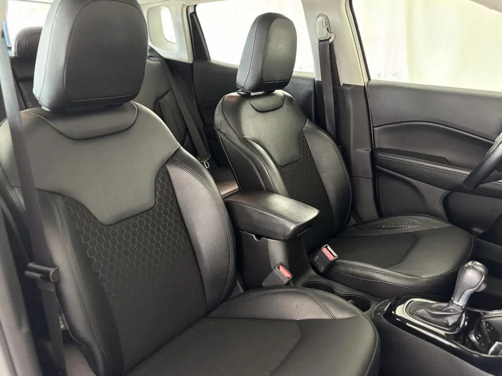 Jeep Compass 1.3T Night Eagle Liberty Edition uit 2021, foto 7