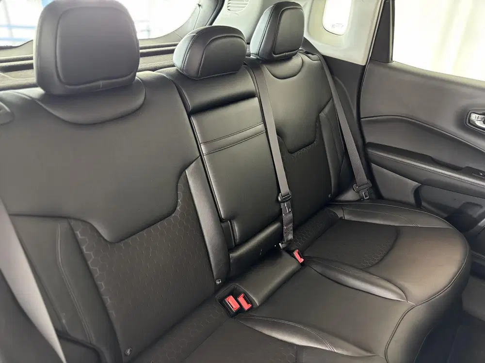 Jeep Compass 1.3T Night Eagle Liberty Edition uit 2021, foto 9