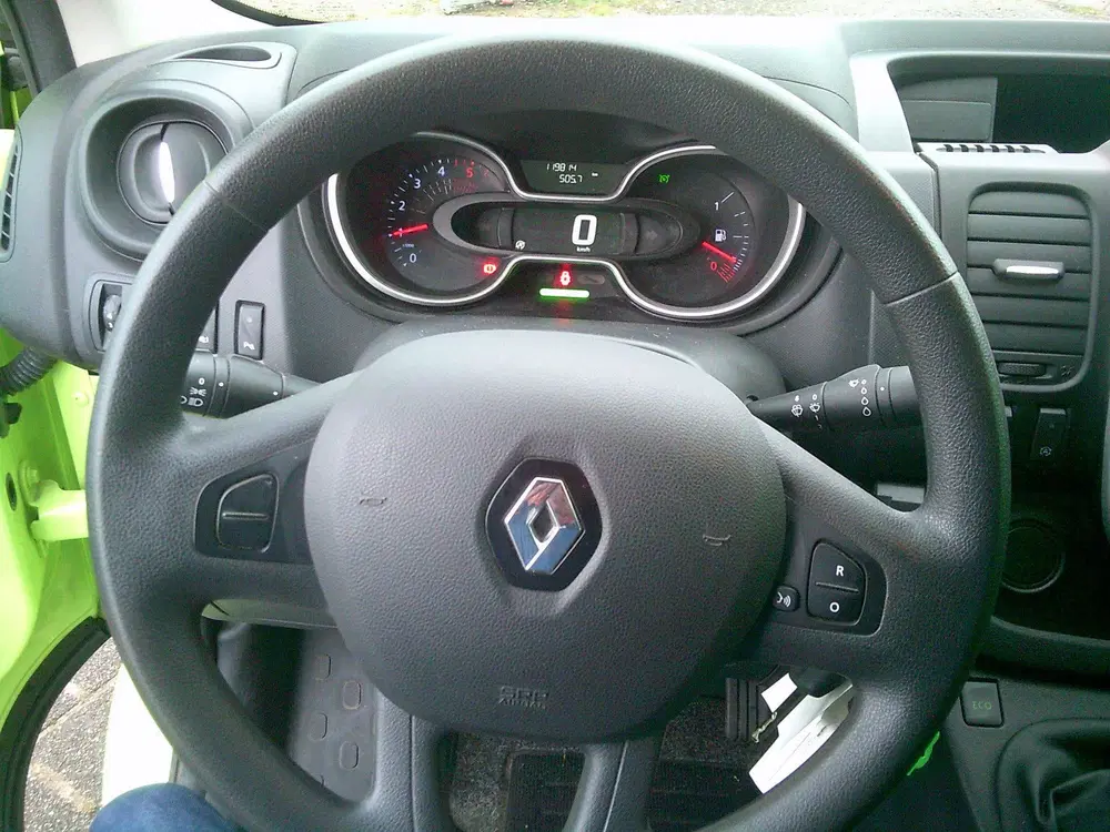 Renault Trafic 1.6 dCi 95 T29 L2H1 Comfort VOORZIEN VAN A uit 2020, foto 11