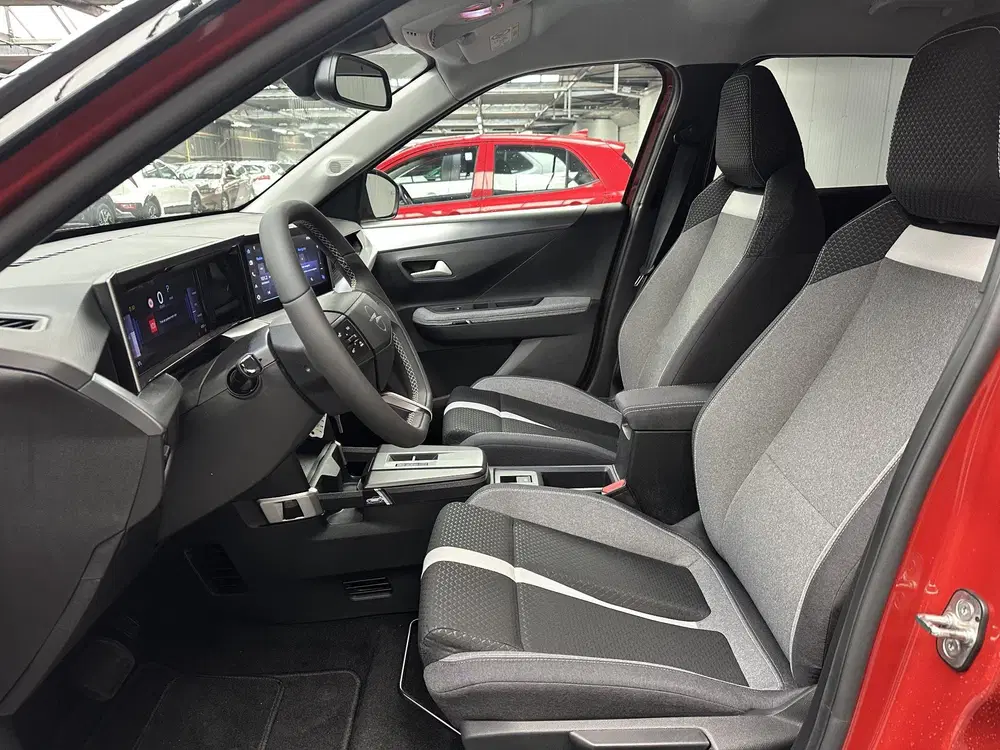 Opel Frontera Electric GS 44 kWh Slechts 4120 KM Veel op uit 2026, foto 2