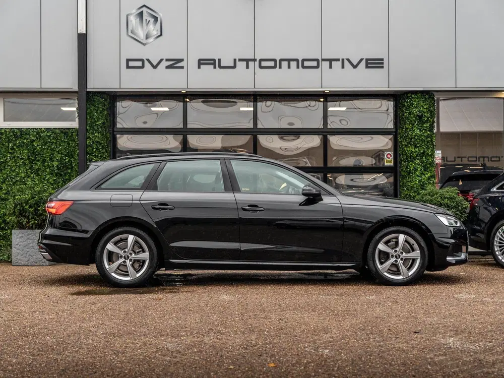 Audi A4 35 TFSI Advanced Edition uit 2023, foto 4