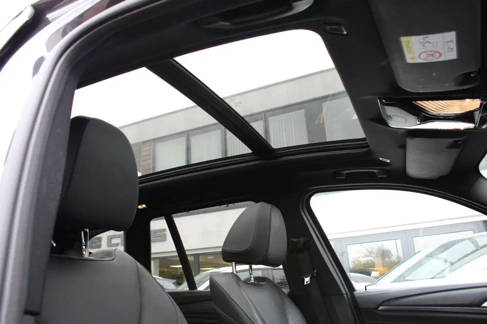 BMW iX3 High Executive 80 kWh uit 2022, foto 10