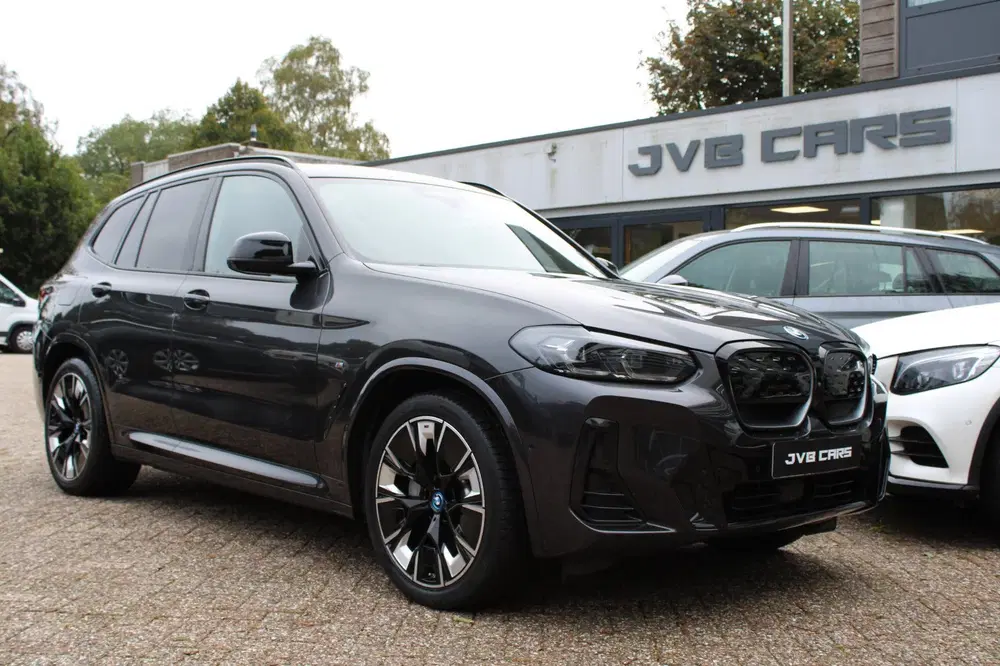 BMW iX3 High Executive 80 kWh uit 2022, foto 5