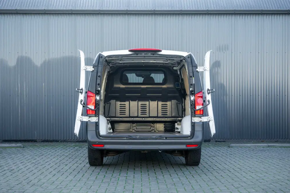 Mercedes-Benz Vito *116 CDI L2H1 uit 2024, foto 9