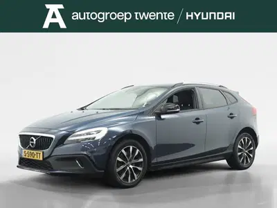 Volvo V40 Cross Country 1.5 T3 Summum uit 2019