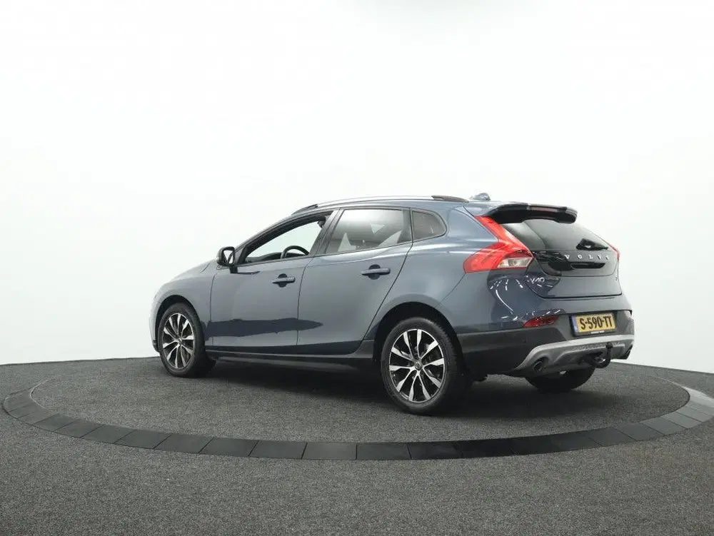 Volvo V40 Cross Country 1.5 T3 Summum uit 2019, foto 9