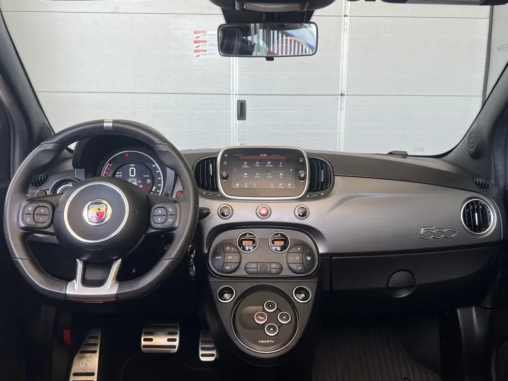 Fiat 500 1.4 T-Jet Abarth Turismo Cabriolet 70th An uit 2019, foto 12
