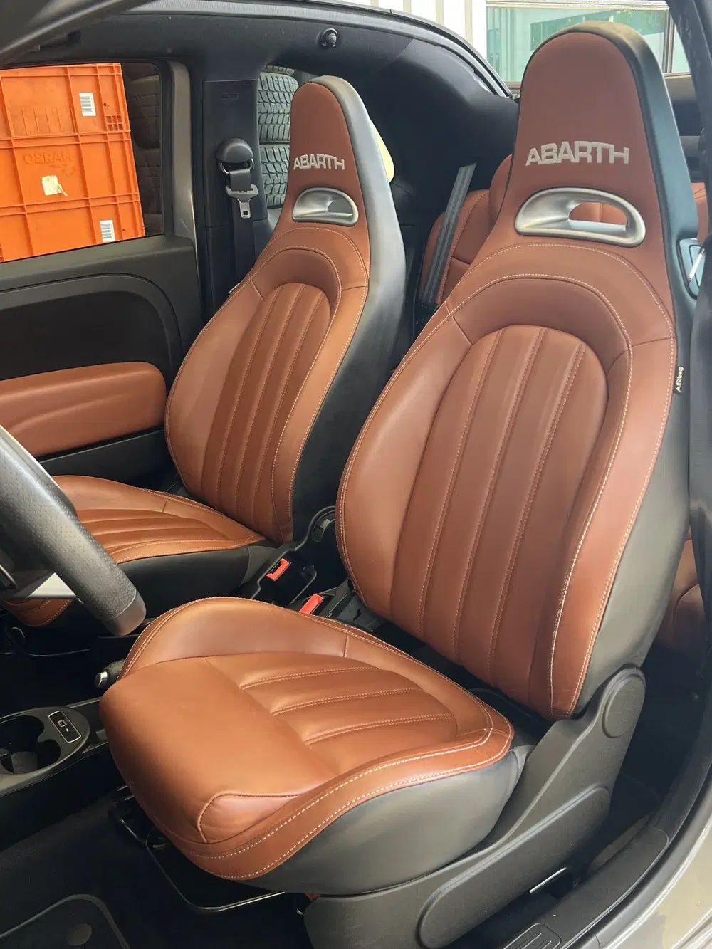 Fiat 500 1.4 T-Jet Abarth Turismo Cabriolet 70th An uit 2019, foto 14