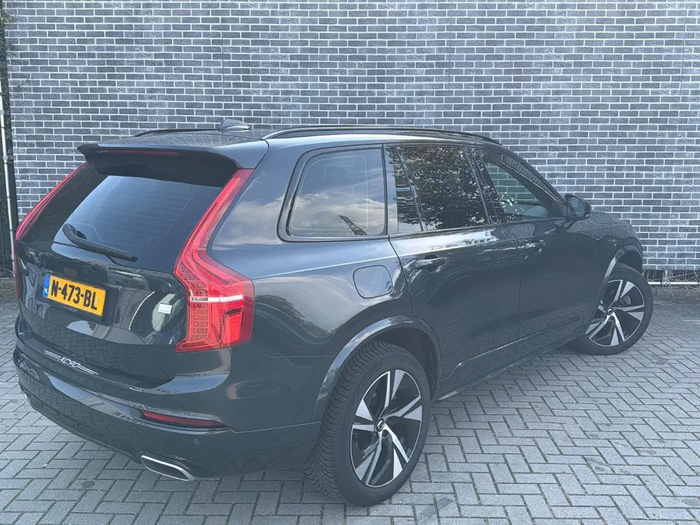 Volvo XC90 2.0 T8 Recharge AWD R-Design uit 2021, foto 2