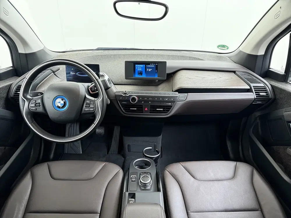 BMW i3 AUT. 170PK 42kWh SOH 95% Warmtepomp Leer+V uit 2019, foto 3