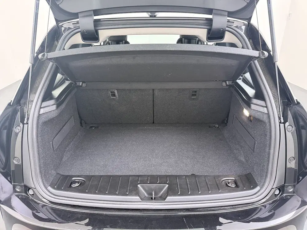 BMW i3 AUT. 170PK 42kWh SOH 95% Warmtepomp Leer+V uit 2019, foto 9