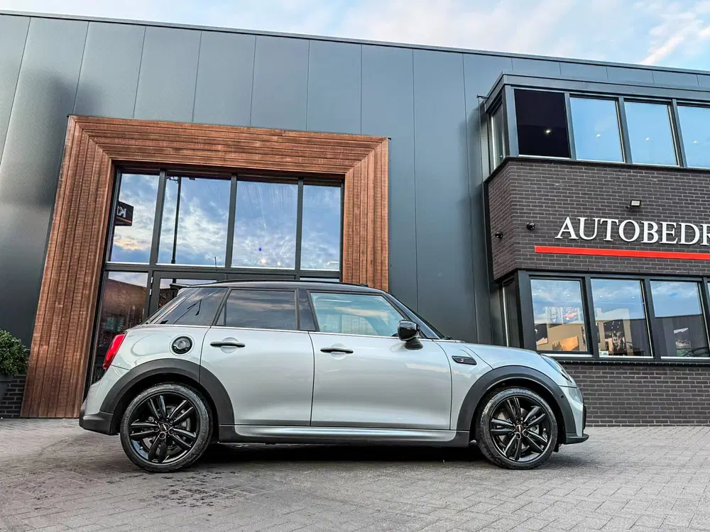 Mini John Cooper Works 2.0 Cooper S John Cooper Works F1 aut uit 2023, foto 3