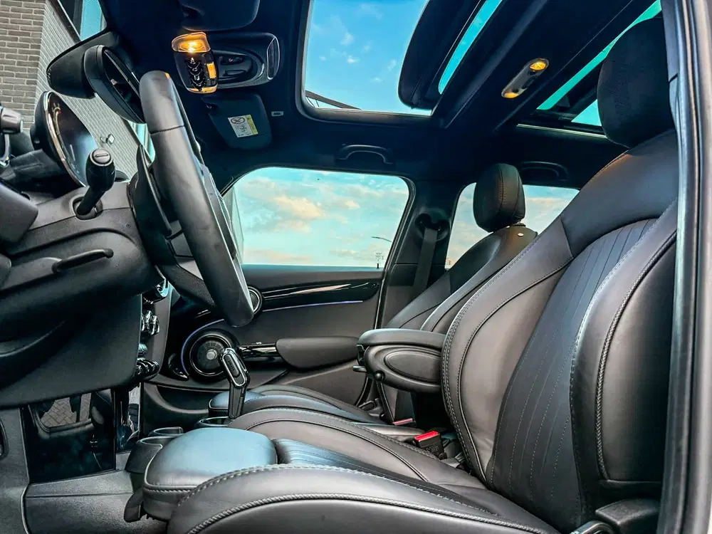 Mini John Cooper Works 2.0 Cooper S John Cooper Works F1 aut uit 2023, foto 8