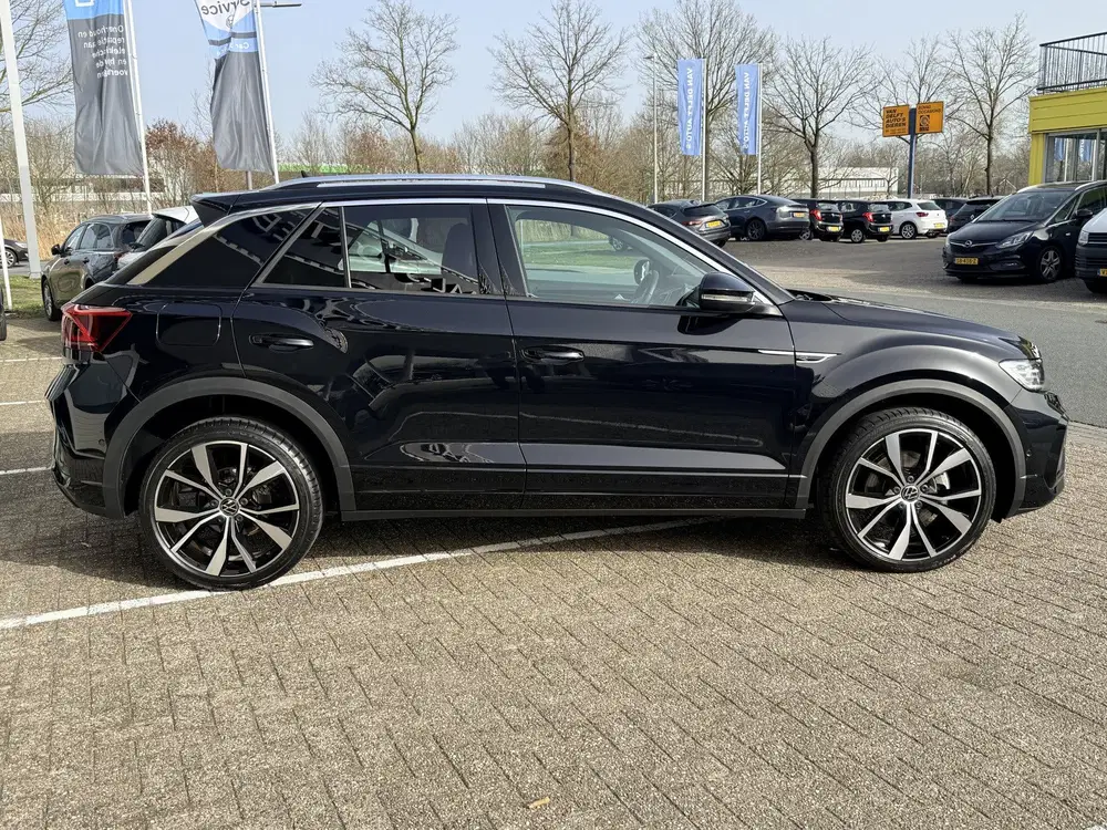 Volkswagen T-Roc 1.5 TSI R-Line Edition uit 2025, foto 8
