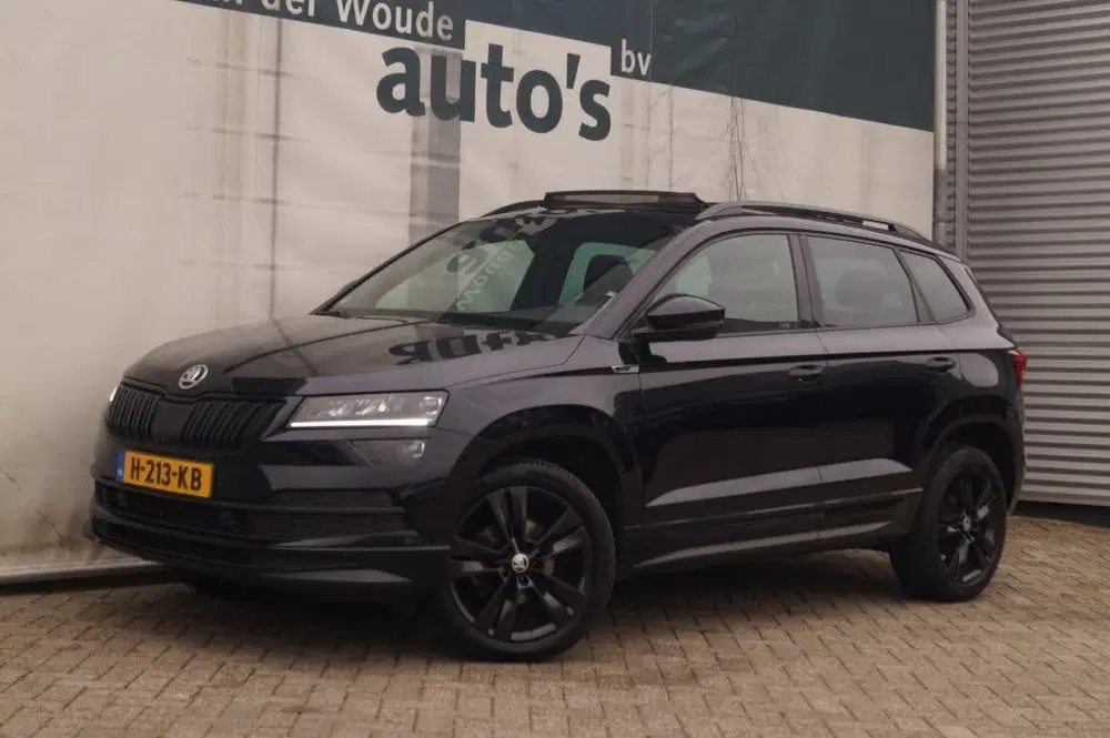 Skoda Karoq 1.5 TSI 150pk Sportline Business -PANO-ECC uit 2020, foto 2
