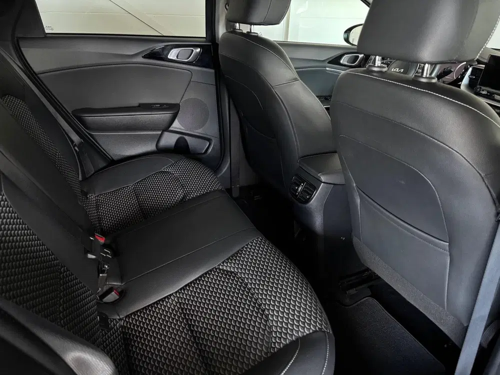 Kia Ceed 1.0 T-GDi ExecutiveLine Full options uit 2024, foto 12