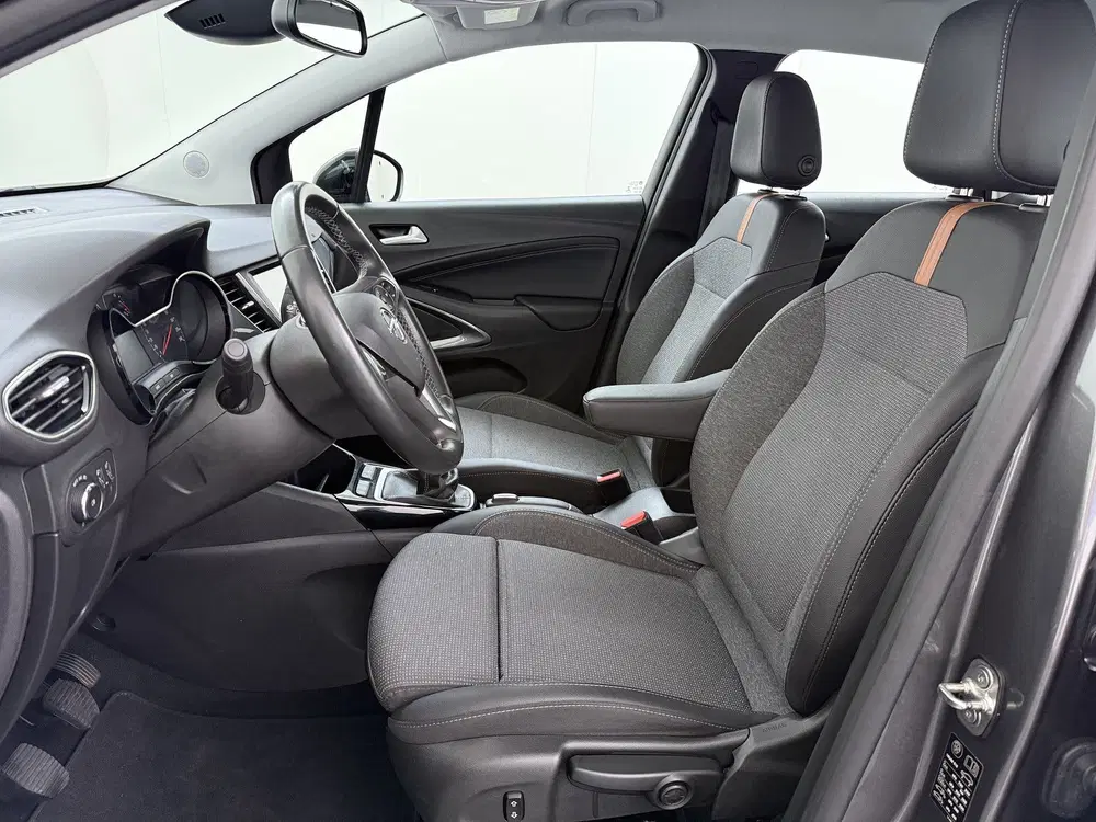 Opel Crossland 1.2T 111pk Camera Apple uit 2021, foto 15