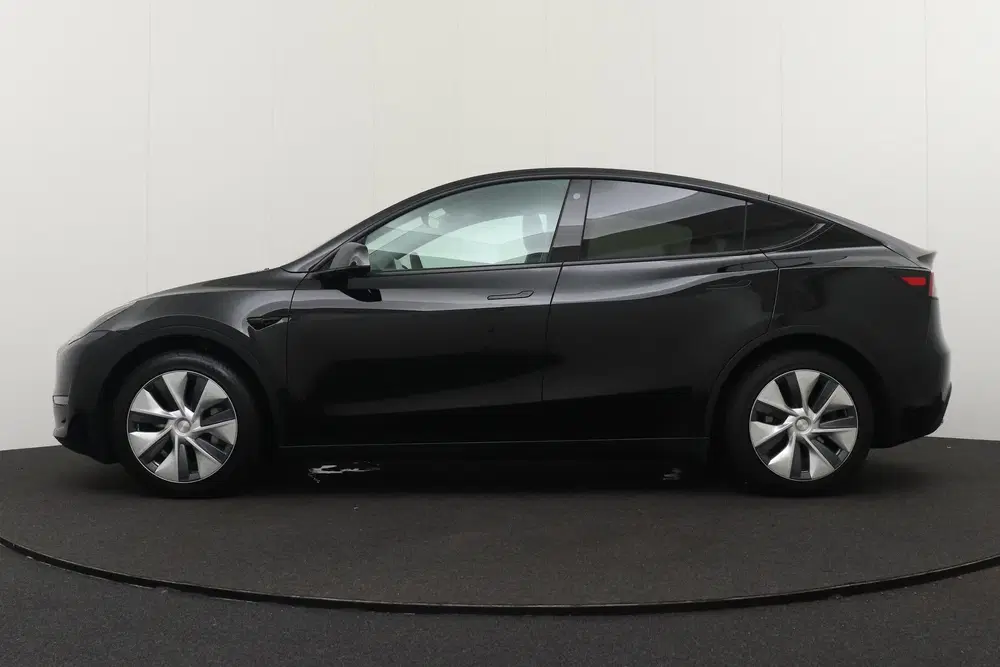 Tesla Model Y Long Range AWD 75 kWh (91% SOH) Afn. Trekh uit 2024, foto 6