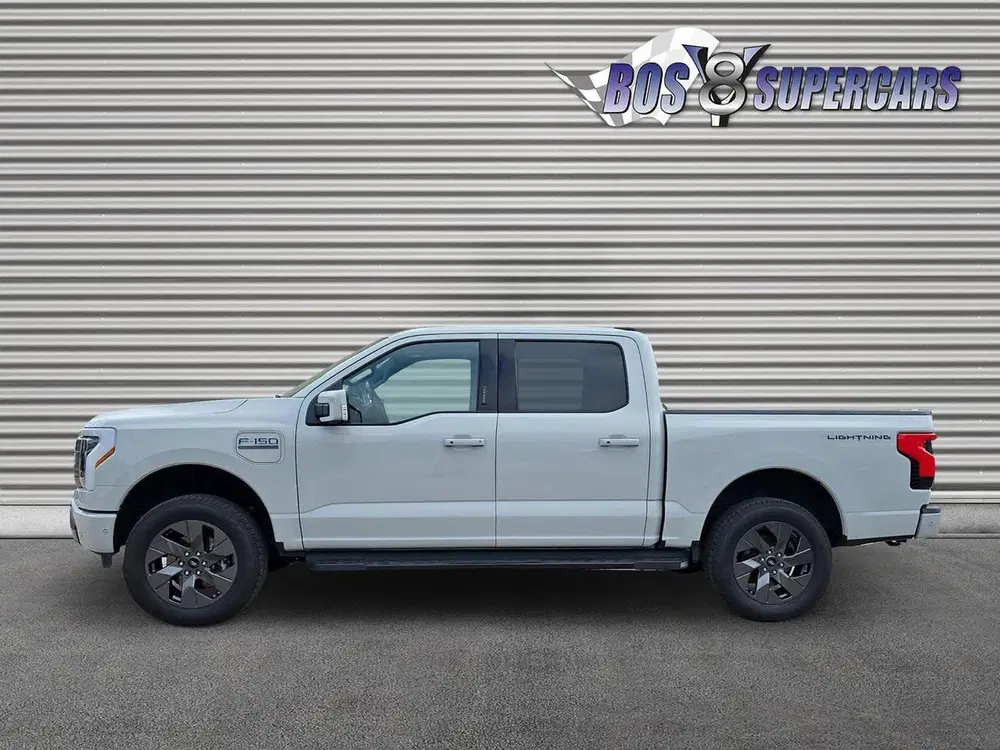 Ford F 150 USA F-150 LIGHTNING LARIAT ER (bj 2023) uit 2023, foto 8
