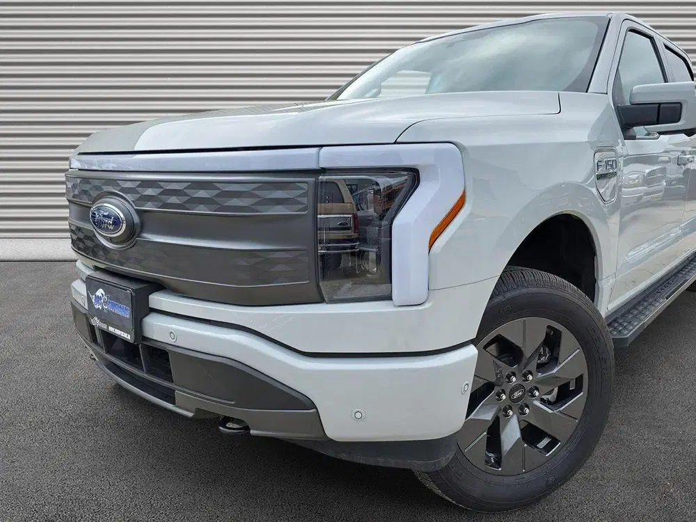 Ford F 150 USA F-150 LIGHTNING LARIAT ER (bj 2023) uit 2023, foto 9