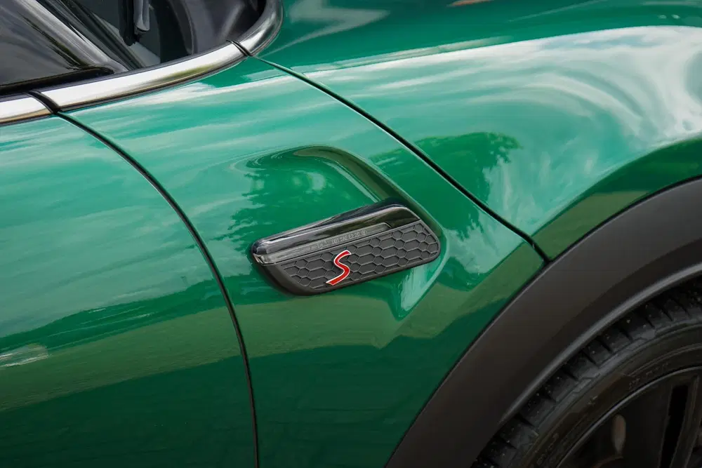 Mini John Cooper Works Cooper S 2.0 John Cooper Works uit 2022, foto 7