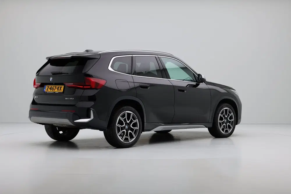 BMW X1 SDrive18d 150pk Aut. Leder uit 2024, foto 3