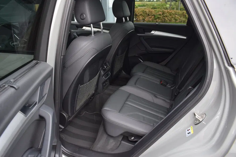 Audi Q5 50 TFSI e S-line uit 2022, foto 10