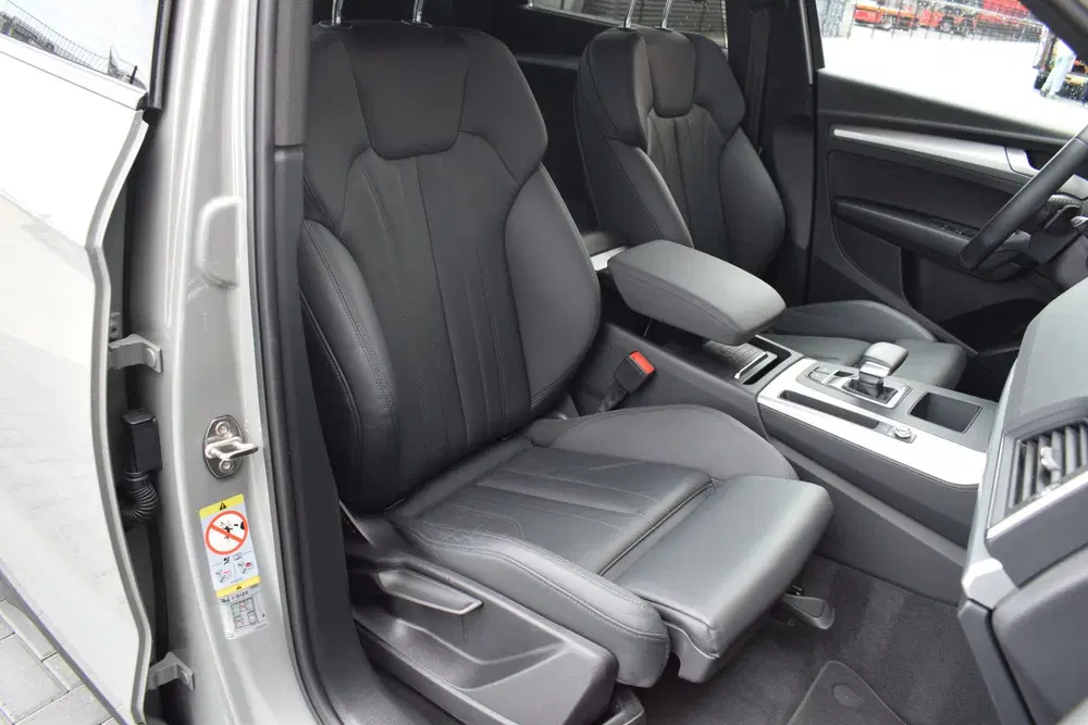 Audi Q5 50 TFSI e S-line uit 2022, foto 12