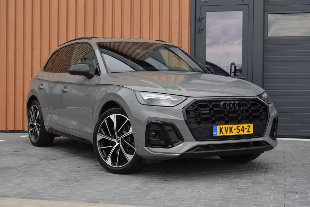 Audi Q5 50 TFSI e S-line uit 2022, foto 5