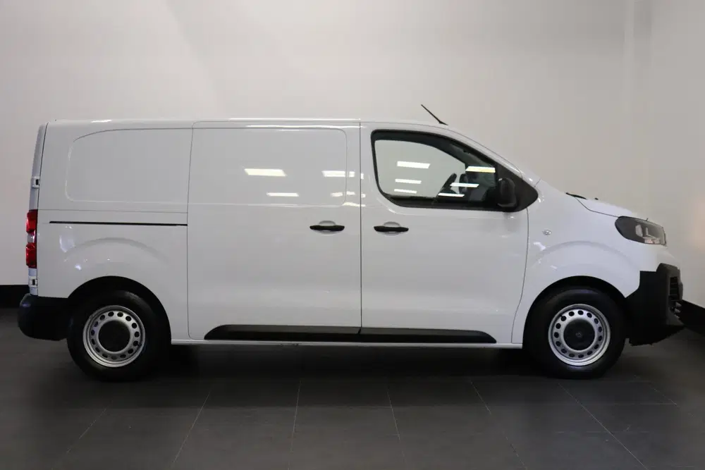 Peugeot Expert 1.5 BlueHDi 120PK L2 EURO 6 uit 2024, foto 11