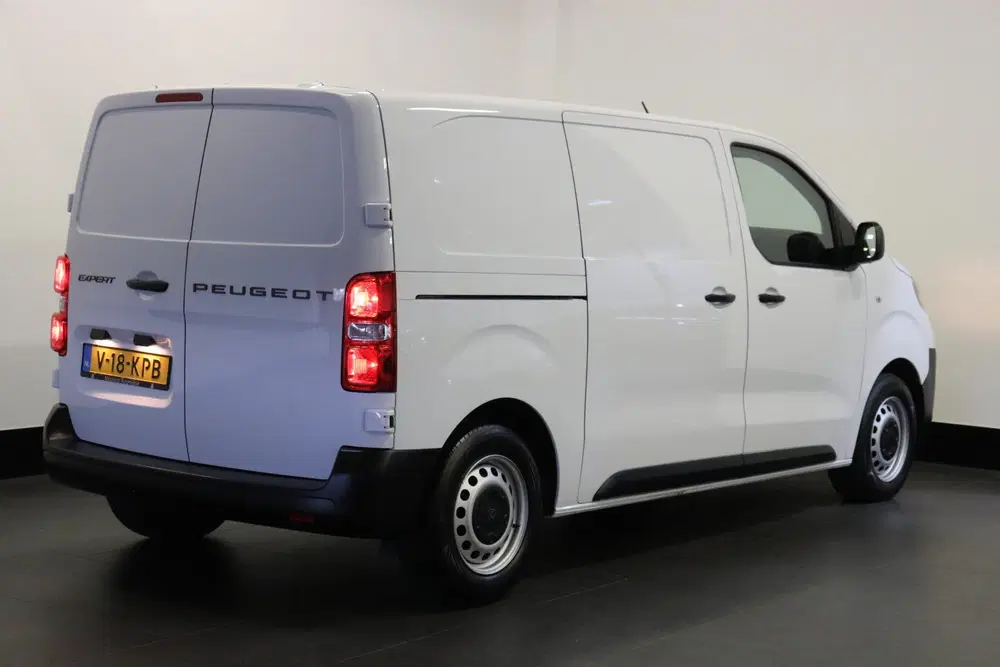 Peugeot Expert 1.5 BlueHDi 120PK L2 EURO 6 uit 2024, foto 2