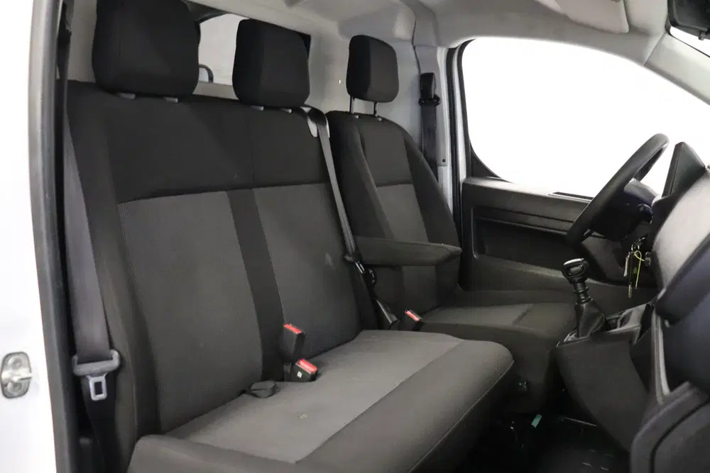Peugeot Expert 1.5 BlueHDi 120PK L2 EURO 6 uit 2024, foto 4