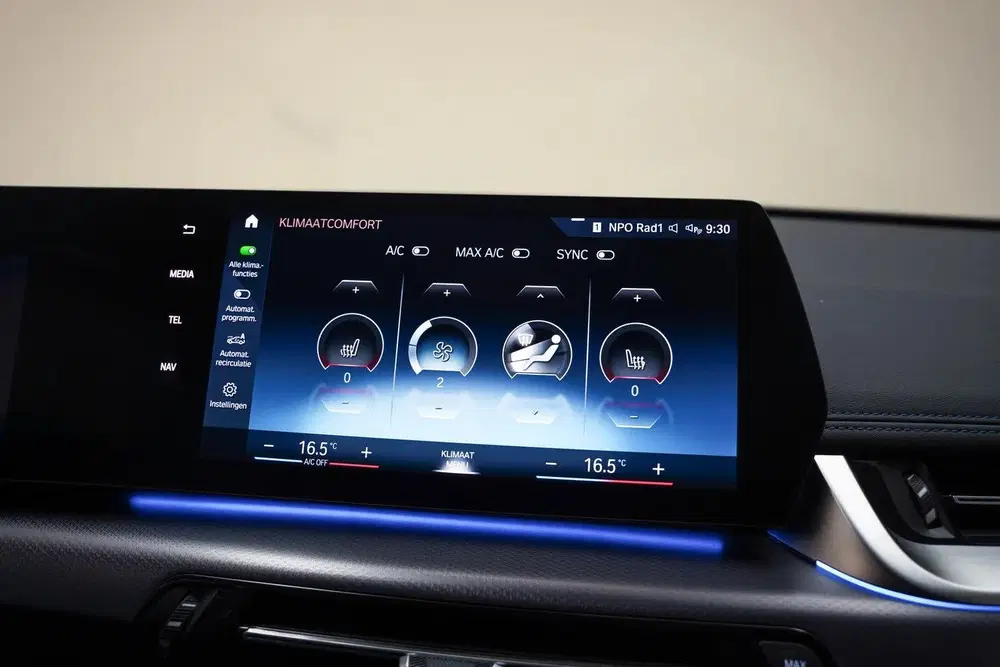 BMW iX1 xDrive30 M Sport Shadow [ SoH 94 uit 2023, foto 8