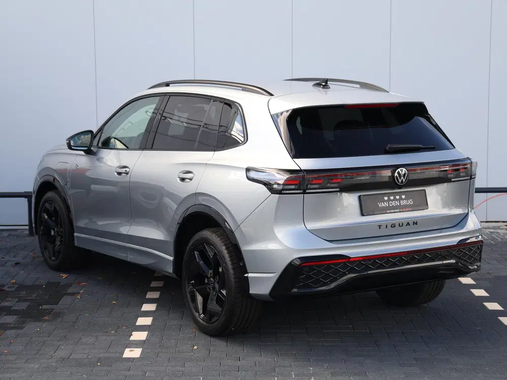 Volkswagen Tiguan 1.5 eHybrid R-Line Business 204pk DSG uit 2025, foto 12