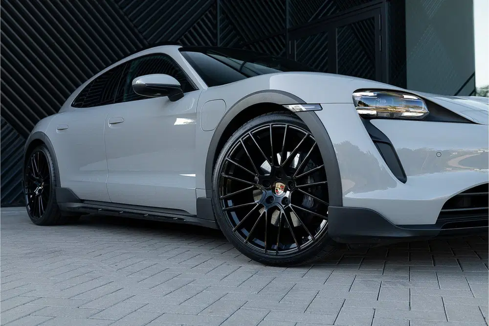 Porsche Taycan 4 93 kWh ACC Pano Luchtv Camera uit 2021, foto 14